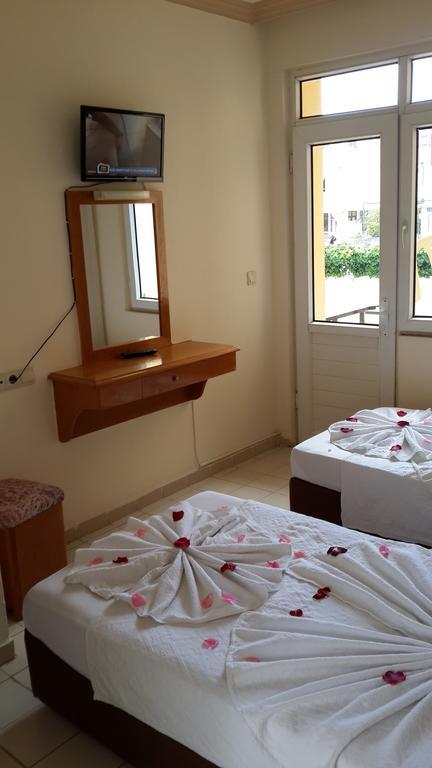 Caner Hotel Kemer Phòng bức ảnh