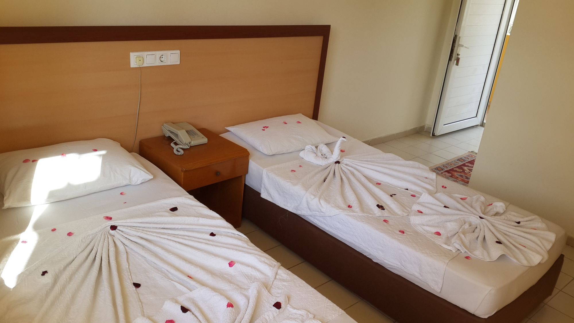 Caner Hotel Kemer Ngoại thất bức ảnh